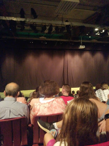 Community Center «Oak View Community Center», reviews and photos, 4625 W 110th St, Oak Lawn, IL 60453, USA