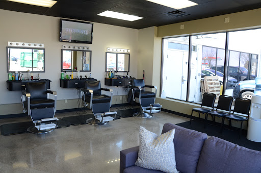 Barber Shop «Underground Barbershop», reviews and photos, 1520 E College Ave # D, Normal, IL 61761, USA