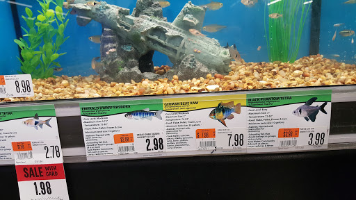 Pet Supply Store «Pet Supplies Plus», reviews and photos, 425 Water St, Chardon, OH 44024, USA