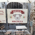 Photo n°2 de l'avis de Leonardo.a fait le 28/08/2021 à 13:25 sur le  Mr. Norcy à Perugia