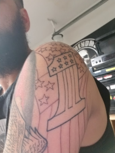 Tattoo Shop «Fast Lane Tattoo (Oracle Rd.)», reviews and photos, 3801 N Oracle Rd, Tucson, AZ 85705, USA