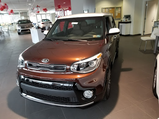 Kia Dealer «Monroeville Kia», reviews and photos, 3721 William Penn Hwy, Monroeville, PA 15146, USA