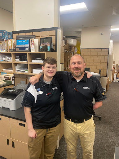 Shipping and Mailing Service «The UPS Store», reviews and photos, 8014 Cumming Hwy #403, Canton, GA 30115, USA