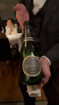 Champagne du Restaurant gastronomique L'Oiseau Blanc à Paris - n°13
