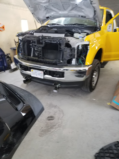 Auto Body Shop «Kwaik Auto Body», reviews and photos, 7643 Fullerton Rd, Springfield, VA 22153, USA