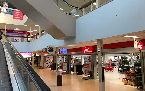 Shopping Center Broeker Veiling image