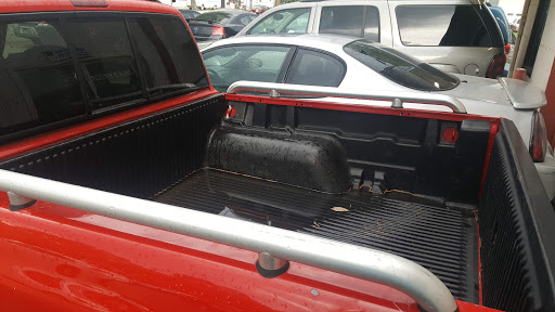 Used Car Dealer «Alvarez Auto Sales», reviews and photos, 4216 SE 14th St, Des Moines, IA 50320, USA