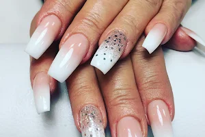 Express Nail image