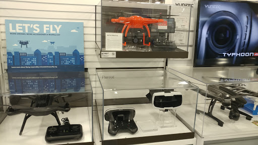 Electronics Store «Best Buy», reviews and photos, 5801 N May Ave, Oklahoma City, OK 73112, USA