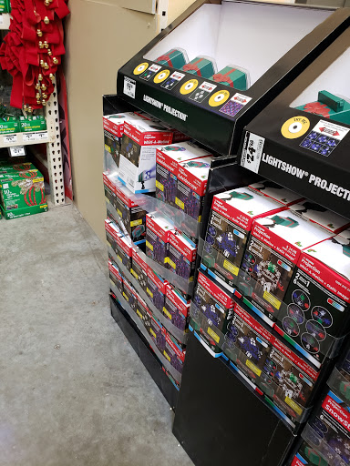 Home Improvement Store «The Home Depot», reviews and photos, 13915 New Halls Ferry Road, Florissant, MO 63033, USA