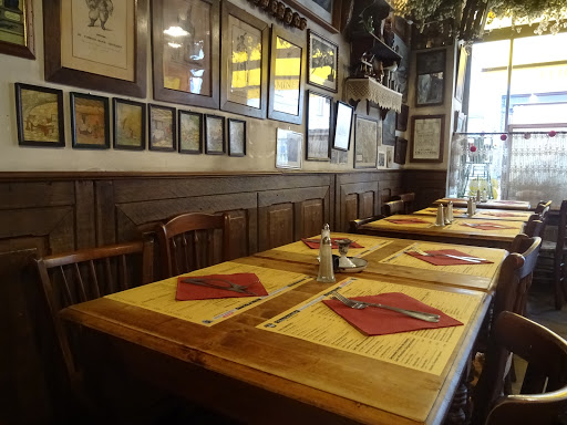 Charming restaurants nearby Lille