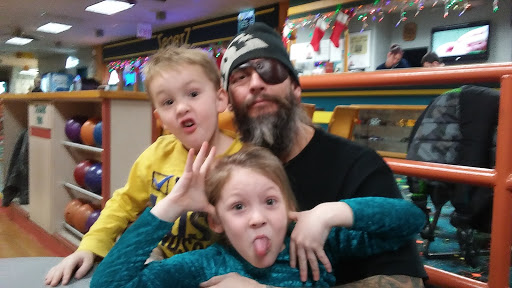 Bowling Alley «Echo Bowling Lanes», reviews and photos, 220 Bedford Rd # 1, Morris, IL 60450, USA