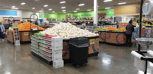 Grocery Store «El Super», reviews and photos, 9710 Woodman Ave, Pacoima, CA 91331, USA