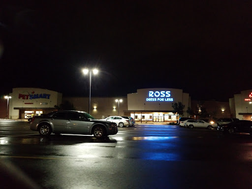 Clothing Store «Ross Dress for Less», reviews and photos, 2150 Southgate Rd, Colorado Springs, CO 80906, USA