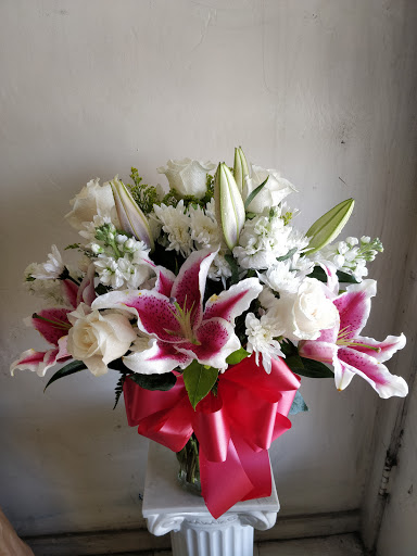 Florist «Kim Florist», reviews and photos, 227 W Las Tunas Dr, San Gabriel, CA 91776, USA