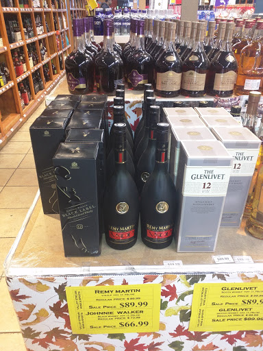 Liquor Store «Valley Stream Wine & Liquor», reviews and photos, 263 W Merrick Rd, Valley Stream, NY 11580, USA