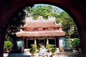 Tam Thai Pagoda image