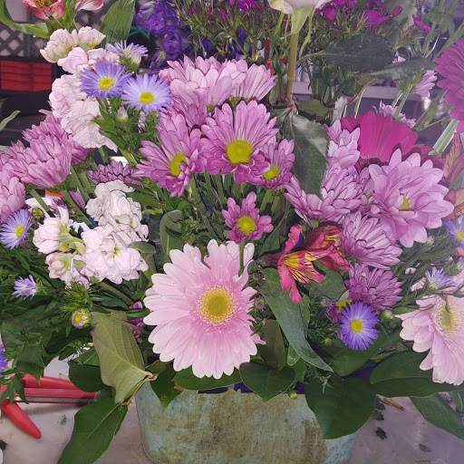 Florist «Pretty Petals Florist», reviews and photos, 6865 S Elati St, Littleton, CO 80120, USA