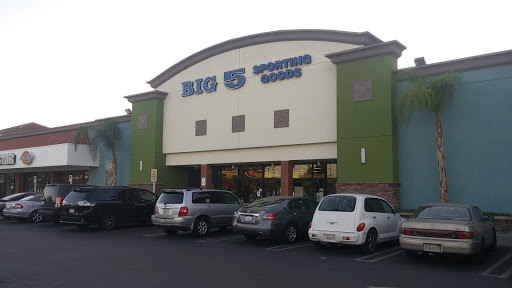 Big 5 Sporting Goods, 19403 Victory Blvd #23, Reseda, CA 91335, USA, 