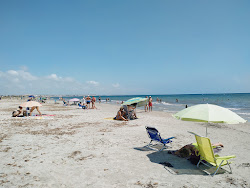 Playa de la Torre Derribada'in fotoğrafı imkanlar alanı