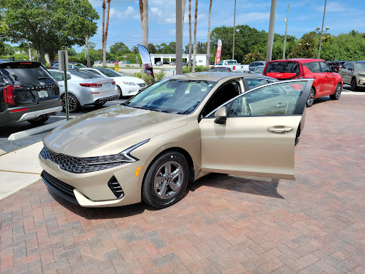 Kia Dealer «Bev Smith Kia», reviews and photos, 5655 US-1, Fort Pierce, FL 34982, USA