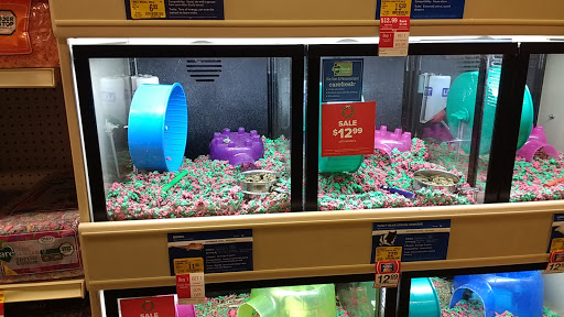 Pet Supply Store «PetSmart», reviews and photos, 218 Kentlands Blvd, Gaithersburg, MD 20878, USA