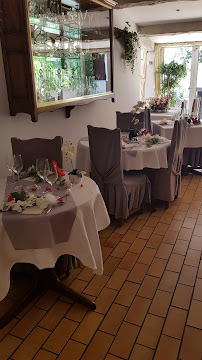 Atmosphère du Restaurant français Restaurant Le Chrissandier à Lorgues - n°9