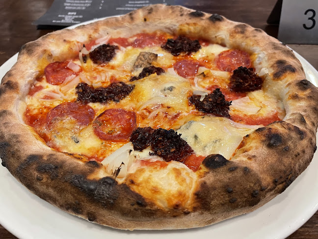 Reviews of Pizzeria Villaggio in Cardiff - Pizza
