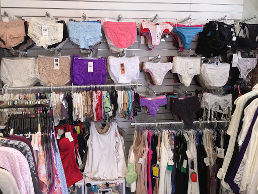 Lingerie Store «Lingerie By Susan», reviews and photos, 9 Lincoln Hwy, Edison, NJ 08820, USA