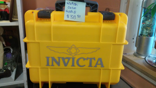 Thrift Store «Thrifty Nickel Tampa Thrift Store Re-Sale», reviews and photos, 7706 W Hillsborough Ave, Tampa, FL 33615, USA