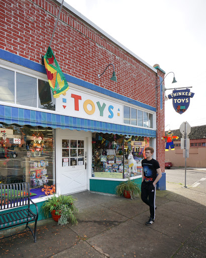 Toy Store «Thinker Toys», reviews and photos, 7784 SW Capitol Hwy, Portland, OR 97219, USA