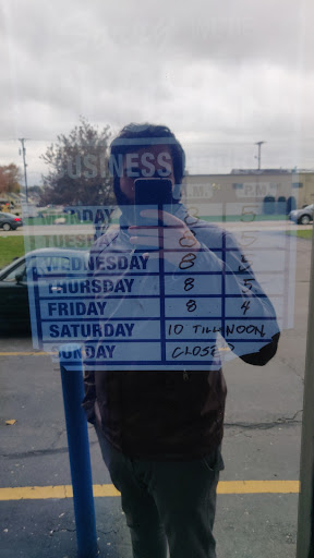 Auto Body Shop «Maaco Collision Repair & Auto Painting», reviews and photos, 550 W Maple Rd, Troy, MI 48084, USA