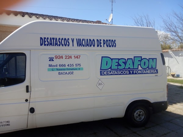 Imagen de Desafon desatascos y fontanería Badajoz (5 de 9)
