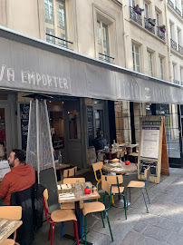 Atmosphère du Restaurant de hamburgers Bistro Burger Montorgueil à Paris - n°3