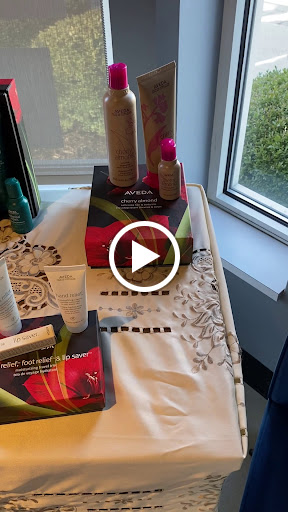 Hair Salon «Jonathan Kane Salon & Spa», reviews and photos, 18065 Harwood Ave, Homewood, IL 60430, USA