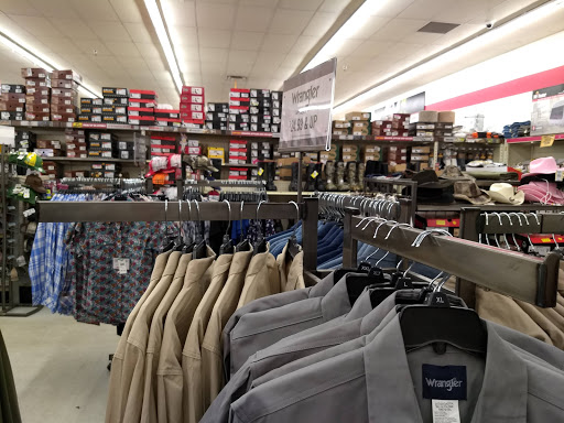 Home Improvement Store «Tractor Supply Co.», reviews and photos, 389 Comfort Dr, Harrison, OH 45030, USA