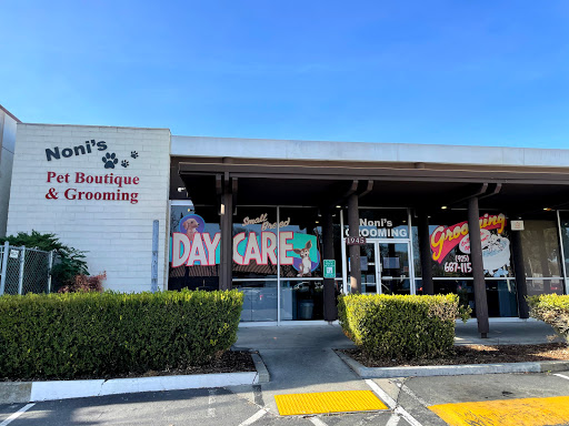 Noni's Pet Boutique & Grooming