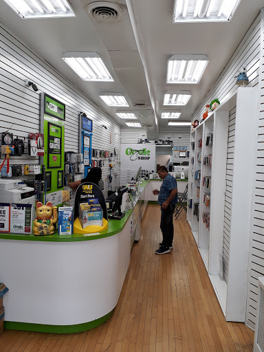 Computer Repair Service «Geek Shop», reviews and photos, 4917 5th Ave, Brooklyn, NY 11220, USA