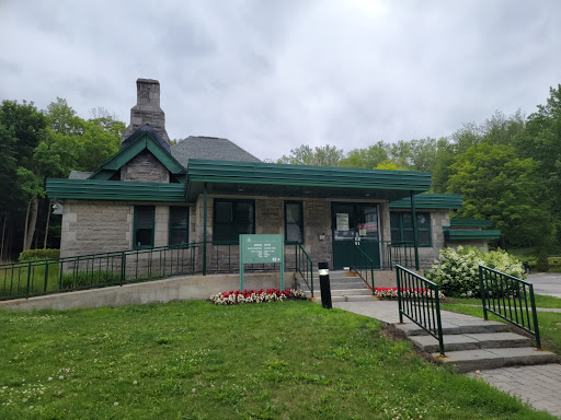 Mount Royal Cemetery