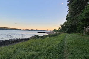 Undercliff Picnic Area image