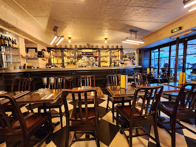 Bar du Central à Paris