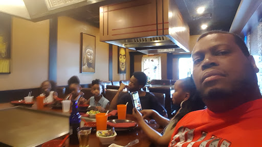 Shopping Mall «Eagle Plaza», reviews and photos, 700 Haddonfield-Berlin Rd #4a, Voorhees Township, NJ 08043, USA