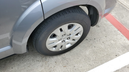 Car Wash «Dr Gleem Car Wash & Lube Center», reviews and photos, 3103 Ella Blvd, Houston, TX 77018, USA