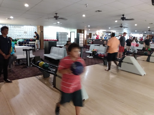Bowling Alley «Cordova Lanes Bowling Center», reviews and photos, 2111 Airport Blvd, Pensacola, FL 32504, USA