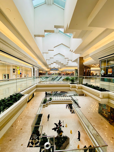 Computer Store «Apple MacArthur Center», reviews and photos, 300 Monticello Ave, Norfolk, VA 23510, USA