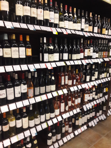 Liquor Store «ABC Fine Wine & Spirits», reviews and photos, 801 Oviedo Marketplace Blvd, Oviedo, FL 32765, USA