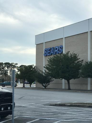 Sears, 1700 W International Speedway Blvd, Daytona Beach, FL 32114, USA, 