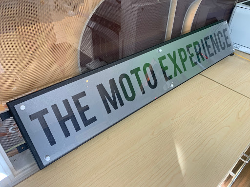 Banner Store «ARDEN SIGNS BANNERS PRINTING & EMBROIDERY», reviews and photos, 3017 Arden Way, Sacramento, CA 95825, USA