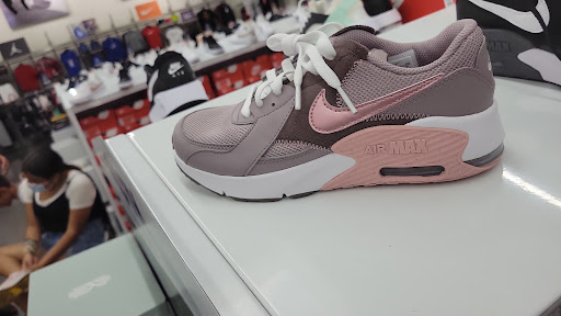 Shoe Store «WSS», reviews and photos, 4430 Holt Blvd, Montclair, CA 91763, USA