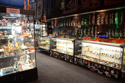 Vaporizer Store «Cloud 9 Smoke Shop», reviews and photos, 3421 Pearl St C, McHenry, IL 60050, USA